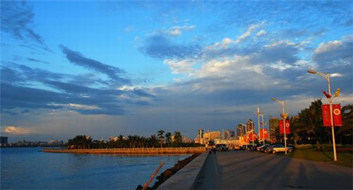 在柳州市加盟写青春有前景吗，柳州市投资奶茶行业有前途吗